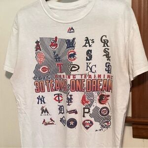 SPRING TRAINING 2015 MAJESTIC TEE SHIRT. SIZE MEDIUM.